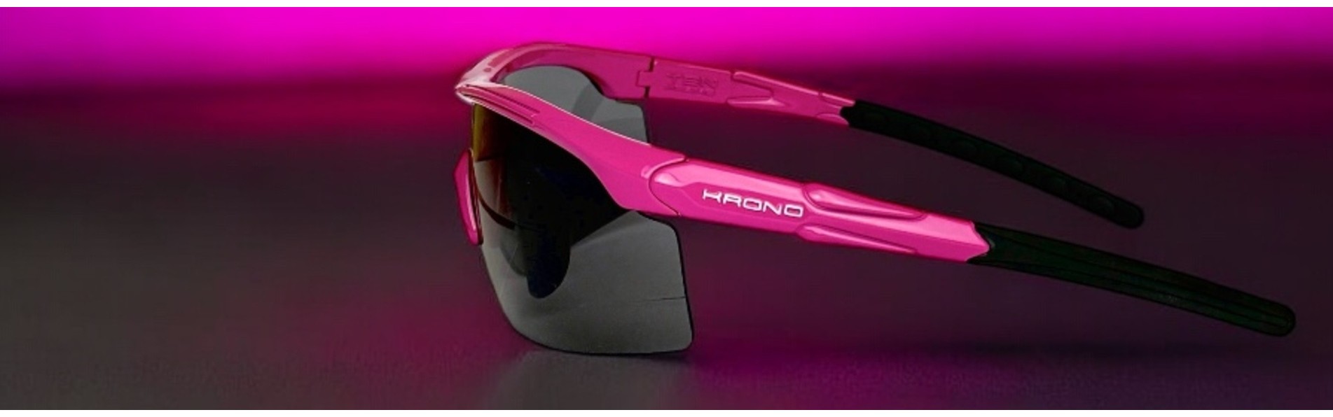 https://www.kronopolo.es/image/cache/catalog/Blog%20Banners/Krono%20Tenframe%20Glasses%20Pink%20Blog-1903x596.jpeg