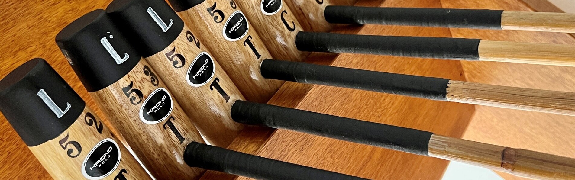 https://www.kronopolo.es/image/cache/catalog/Blog%20Banners/Polo%20Mallets-1903x596.jpg