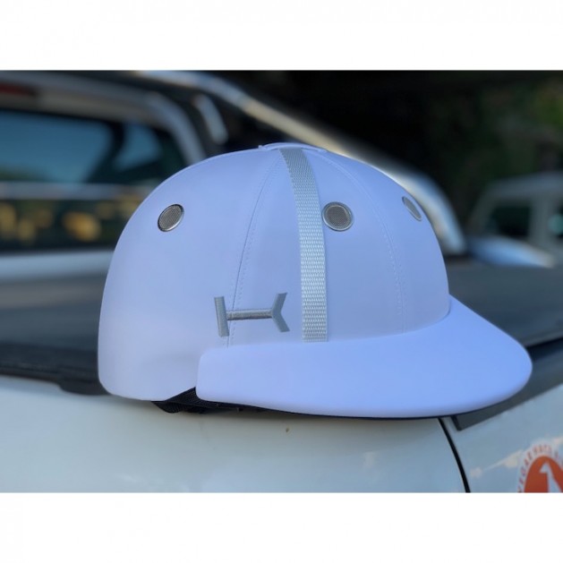 Casco Blanco de Polo