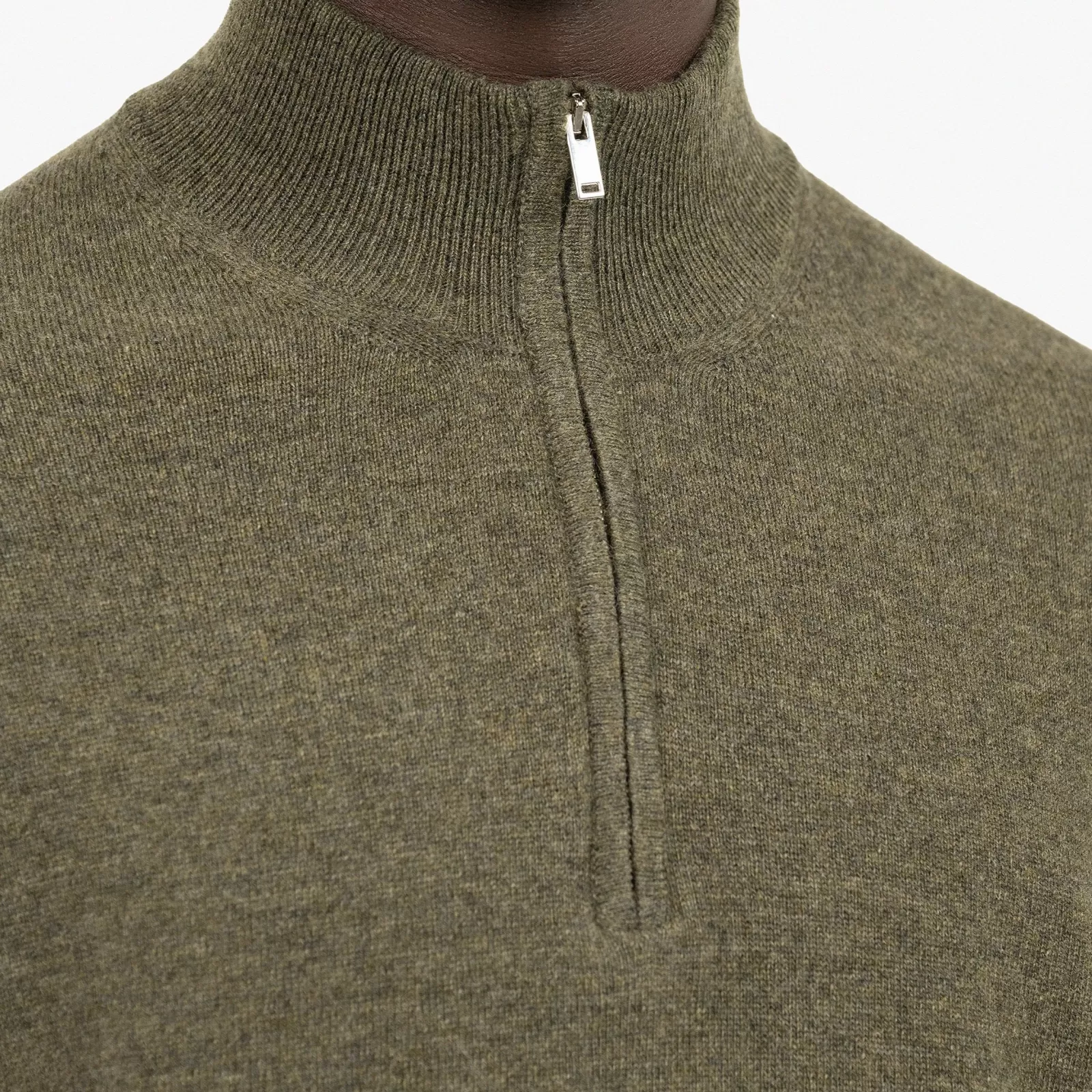 Jersey de Cachemira con Quarter Zip Verde Jersey de Cachemira con Quarter Zip Verde