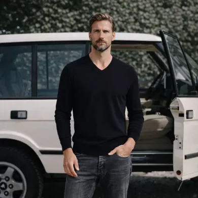 Jersey de Cachemir Cuello en V negro Jersey de Cachemir Cuello en V negro