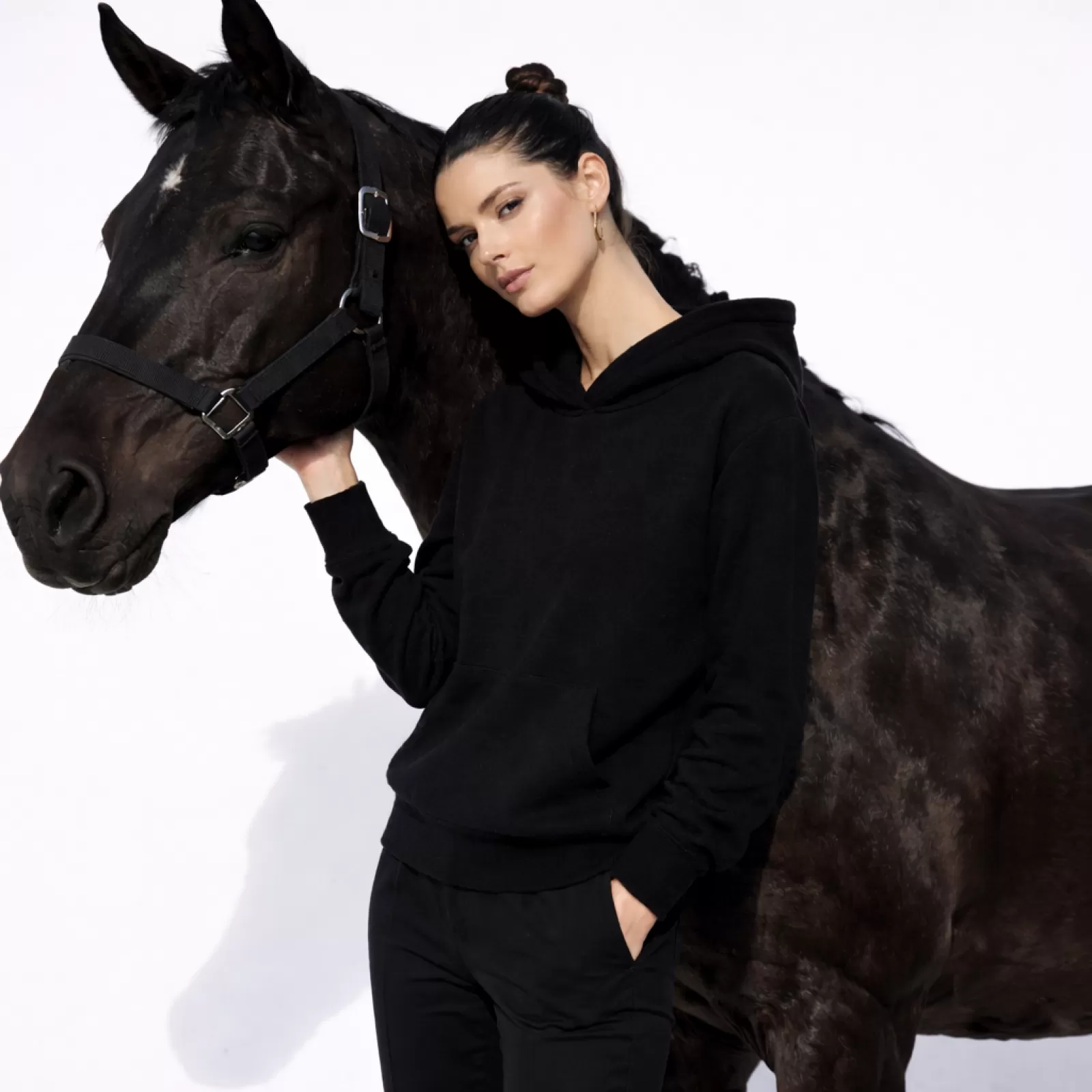 Sudadera con capucha Chukka de cachemira Negra Sudadera con capucha Chukka de cachemira Negra