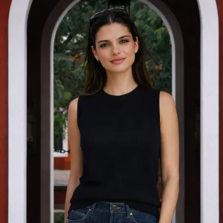 Top de cachemira Negro